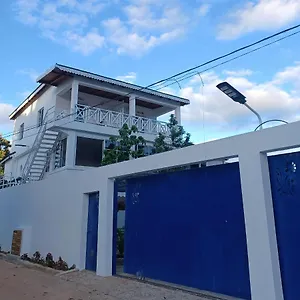 Dona Mayra Aparta Las Terrenas