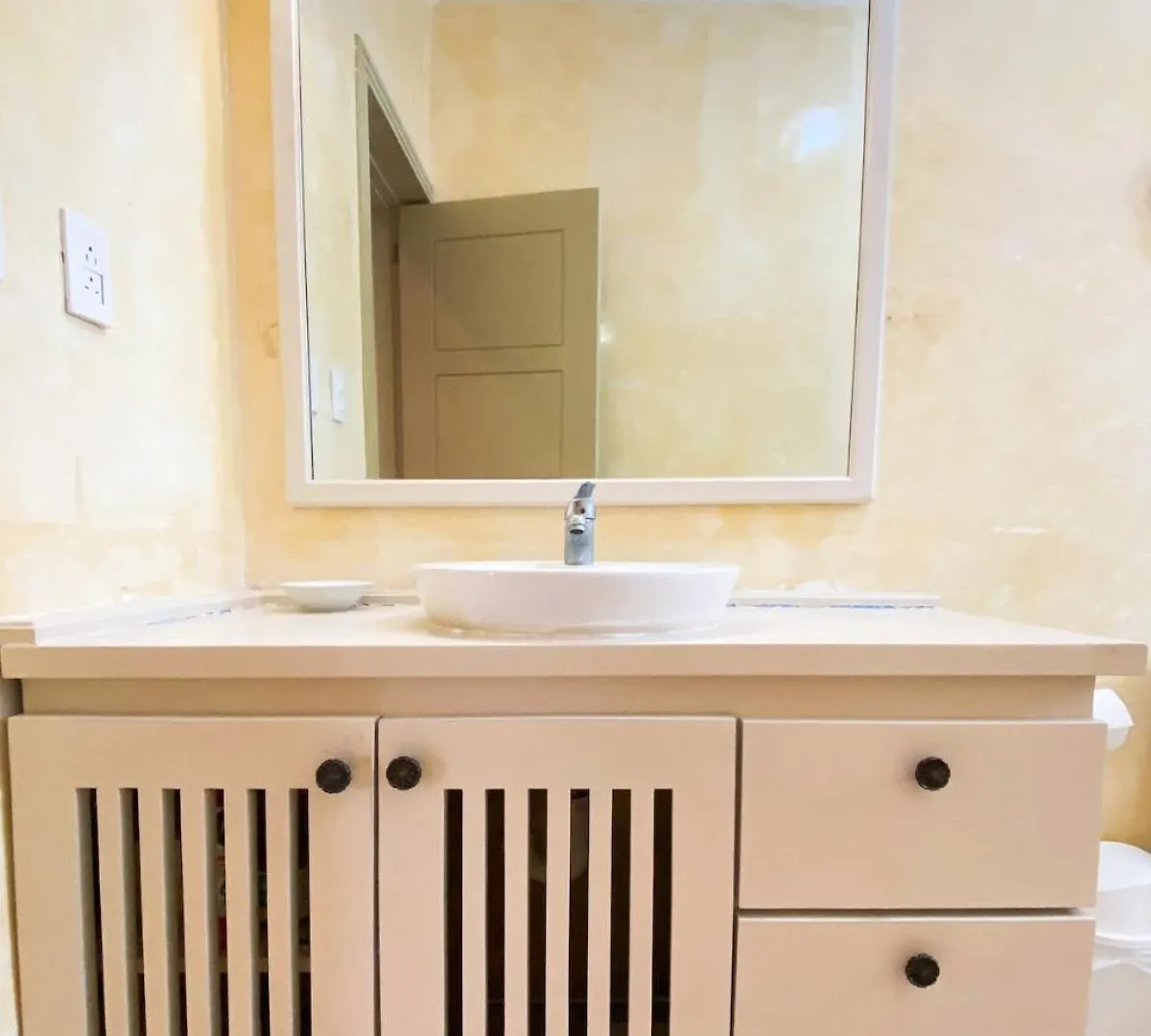 Gorgeous Apartment Steps To Playa Punta Popy Las Terrenas